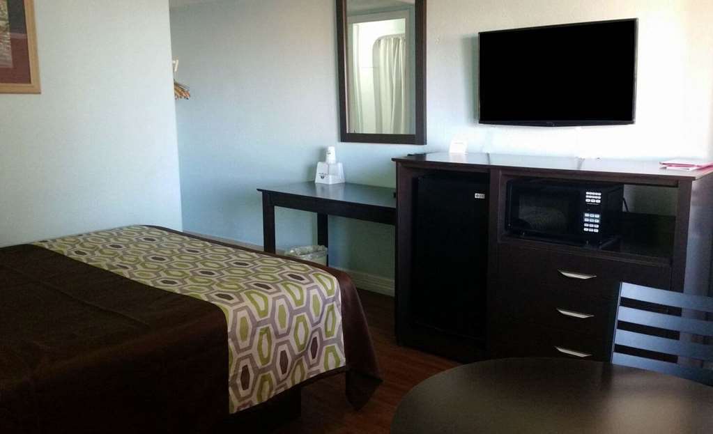 Americas Best Value Inn And Suites Groves Kamer foto