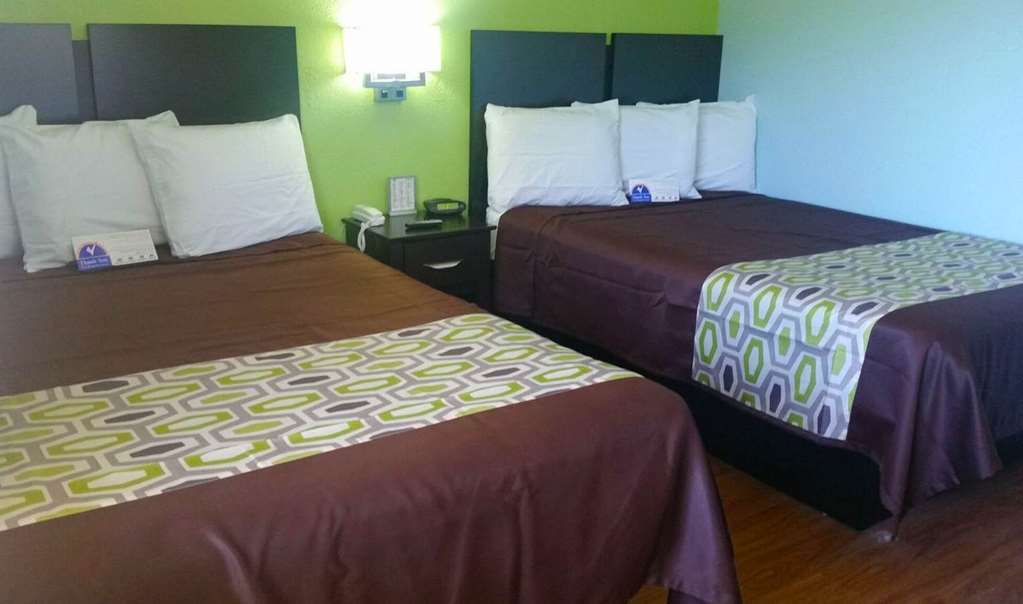 Americas Best Value Inn And Suites Groves Kamer foto